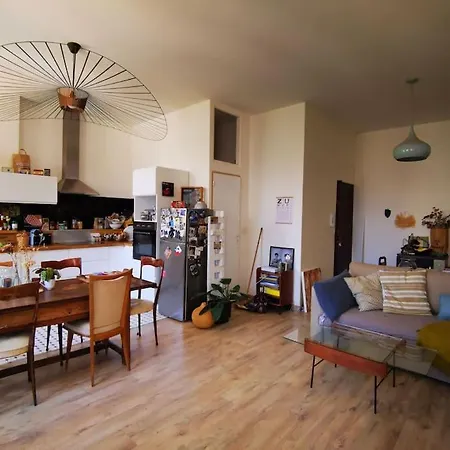 Spacieux Et Lumineux Appartement *